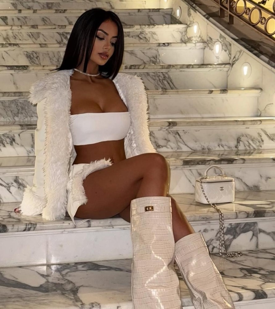 Индивидуалка Эмилия фото № 2 в городе Шахты