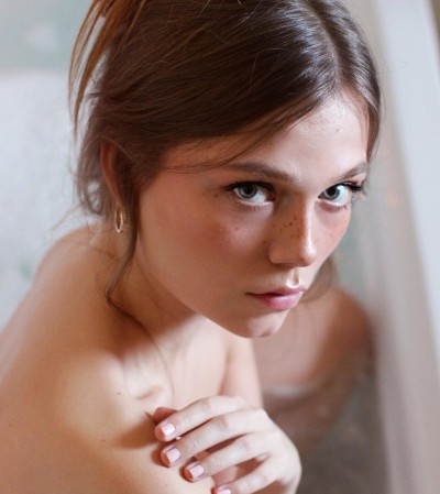 Ника, Г. Шахты